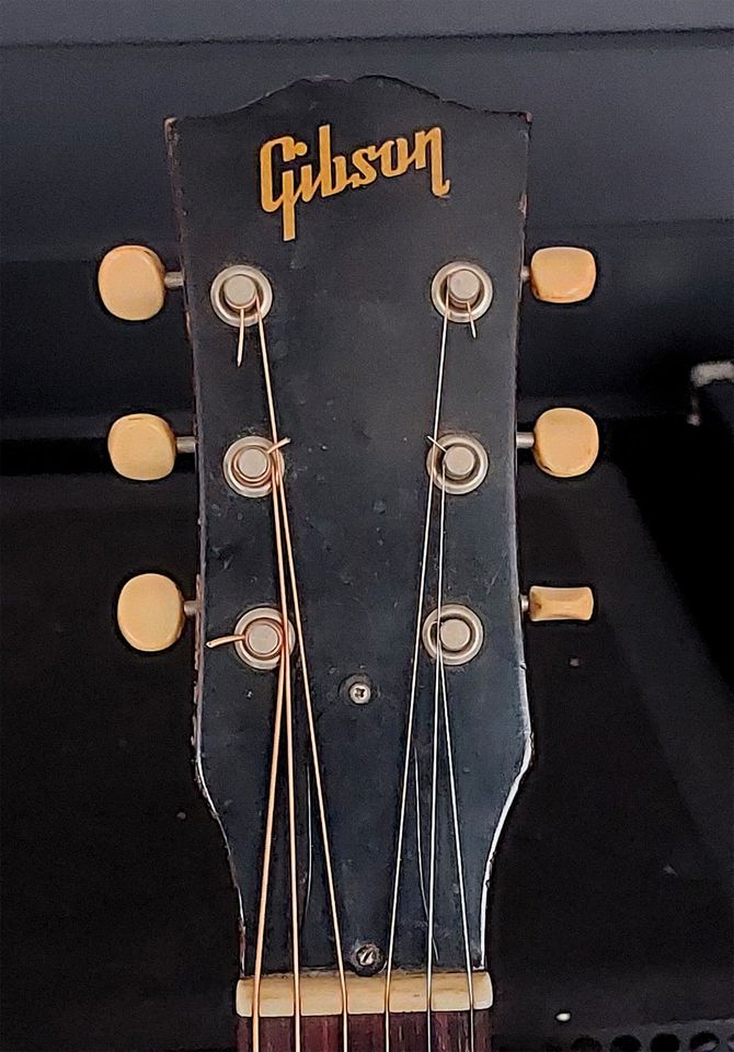 Gibson F25 Folksinger ca. 1965 in Bonn