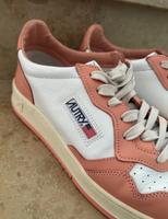 Autry Sneaker 44 Koralle kaum getragen Bayern - Donauwörth Vorschau