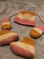 Baby Mütze 48/49 Baby Handschuhe 3/4 Baby Hausschuhe S Set Neu Nordrhein-Westfalen - Ahaus Vorschau