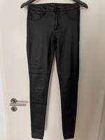Vila beschichtete Hose schwarz Gr.S Nordrhein-Westfalen - Bünde Vorschau