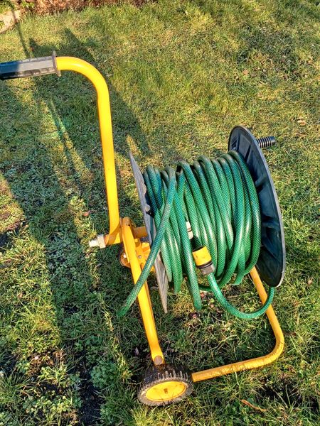 Gartenschlauchaufroller mit Ständer, Fleurelle in Parchim - Landkreis -  Parchim | eBay Kleinanzeigen ist jetzt Kleinanzeigen