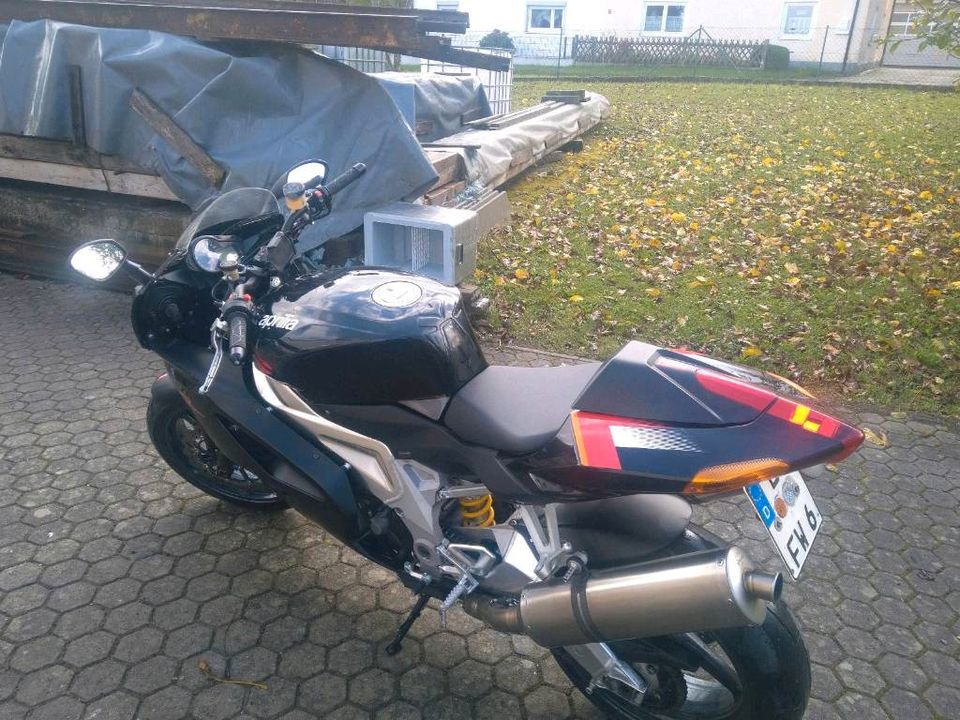 Aprilia RSV 1000 RR in Eichstätt