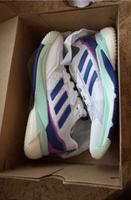 Adidas Crazyflight 5 W Neu OVP Handballschuh Größe 38 2/3 Nordrhein-Westfalen - Schwerte Vorschau