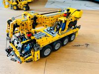 LEGO Technic 8421 Pneumatik Kranwagen XXL mit Motor Friedrichshain-Kreuzberg - Friedrichshain Vorschau