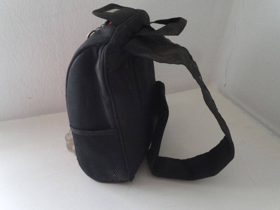 VODAFONE - Rucksack mit Thermos-Set, Kanne + 2 Becher, unbenutzt in Nobitz