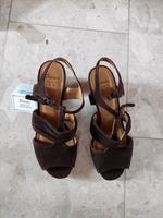 2x neue Sioux Sandalen Sandaletten Absatz Gr. 38,5 braun Leder Hessen - Ober-Ramstadt Vorschau