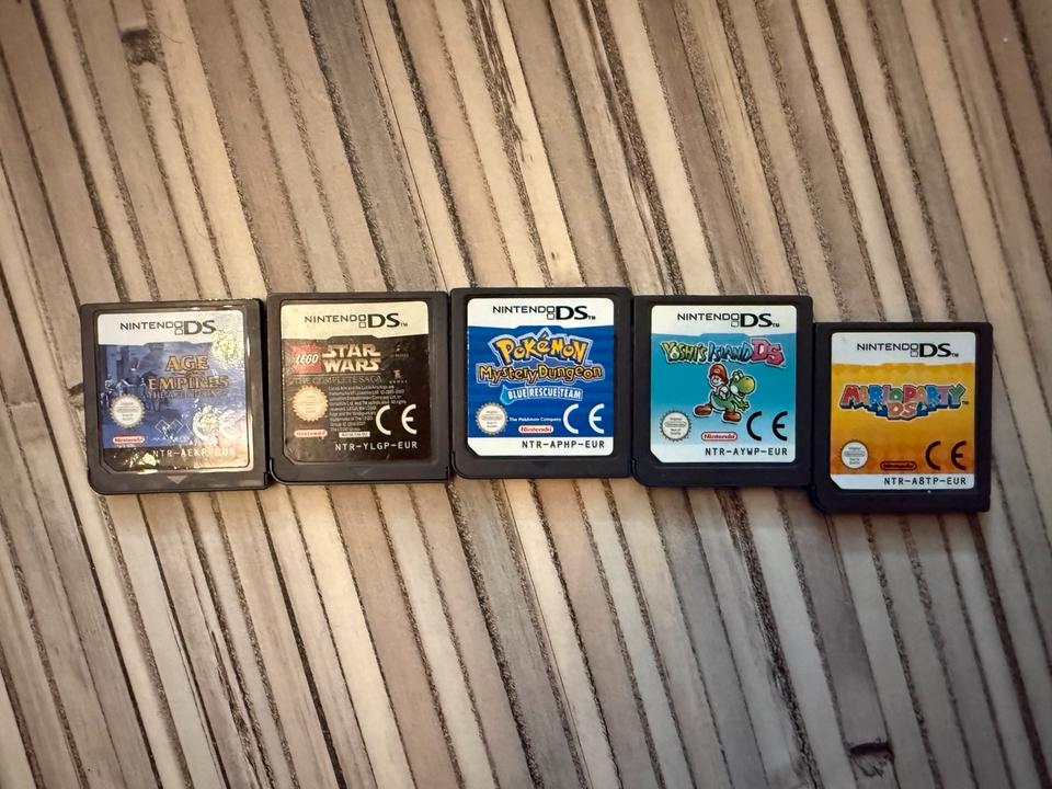 Nintendo 2DS Pokémon Alpha Sapphire Edition mit OVP + 7 Spiele in Spiesen-Elversberg
