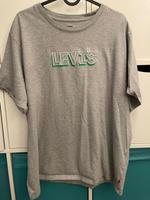 Levi’s T-Shirt Grau Grün Weiß gestickt Gr. XL Schleswig-Holstein - Reinbek Vorschau