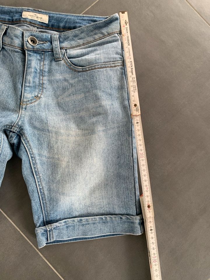 Kurze Damen-Jeans von Tom Tailor (Gr. 27, ungetragen) in Kirchen (Sieg)