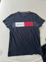 Tommy hilfiger tshirt in s mehrere Farben Nordrhein-Westfalen - Grevenbroich Vorschau