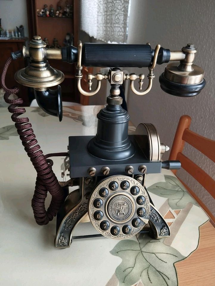 Antick Telefon in Wuppertal