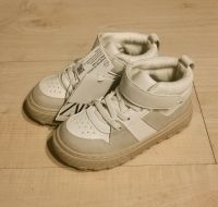 ZARA Hohe Sneaker Hessen - Mittenaar Vorschau