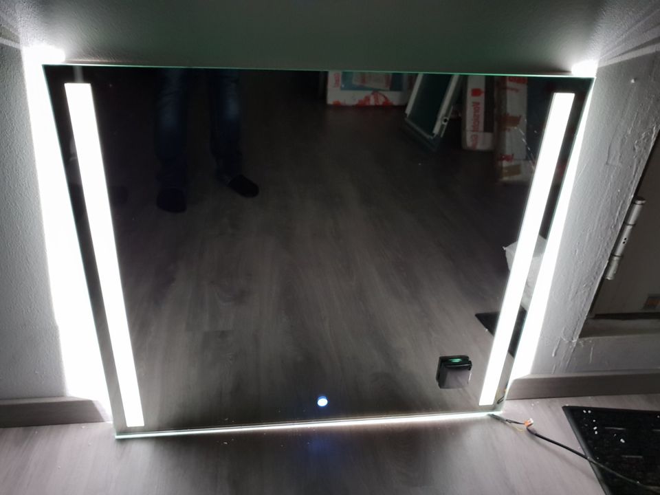 Spiegel Badspiegel LED Lagerausverkauf  % in Aachen