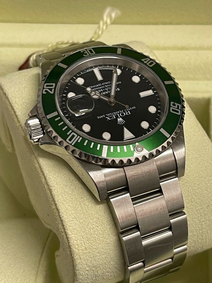 ROLEX SUBMARINER DATE "KERMIT" 16610LV BOX PAPERS 2005 PERFEKT in Karlsruhe