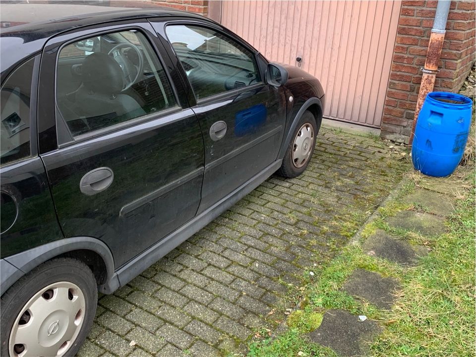 Opel Corsa c in Düsseldorf