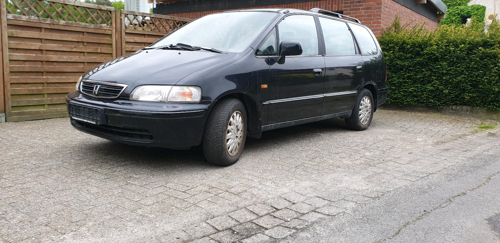 Abbildung des Autos Honda Shuttle 2.3