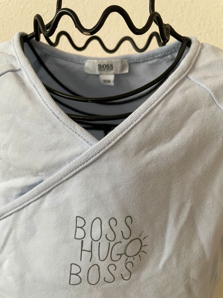 Hugo Boss Babybody 2 Stück   Gr:12Monate in Aue