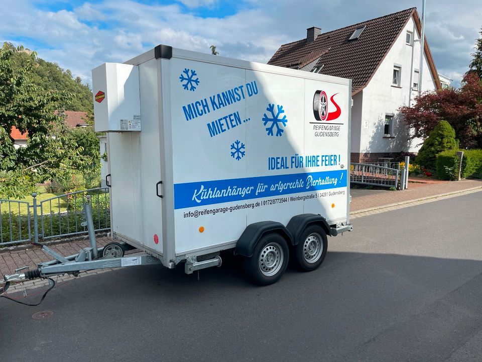 Kühlanhänger zu Vermieten Event Mieten Kühlwagen Bierwagen in Gudensberg