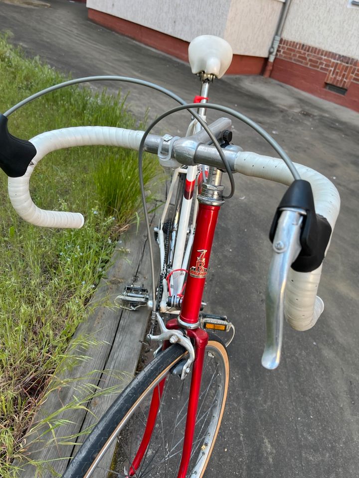 Raleigh Vintage Rennrad Eroica Shimano 105 Stahl-Rahmen 64 cm in Berlin