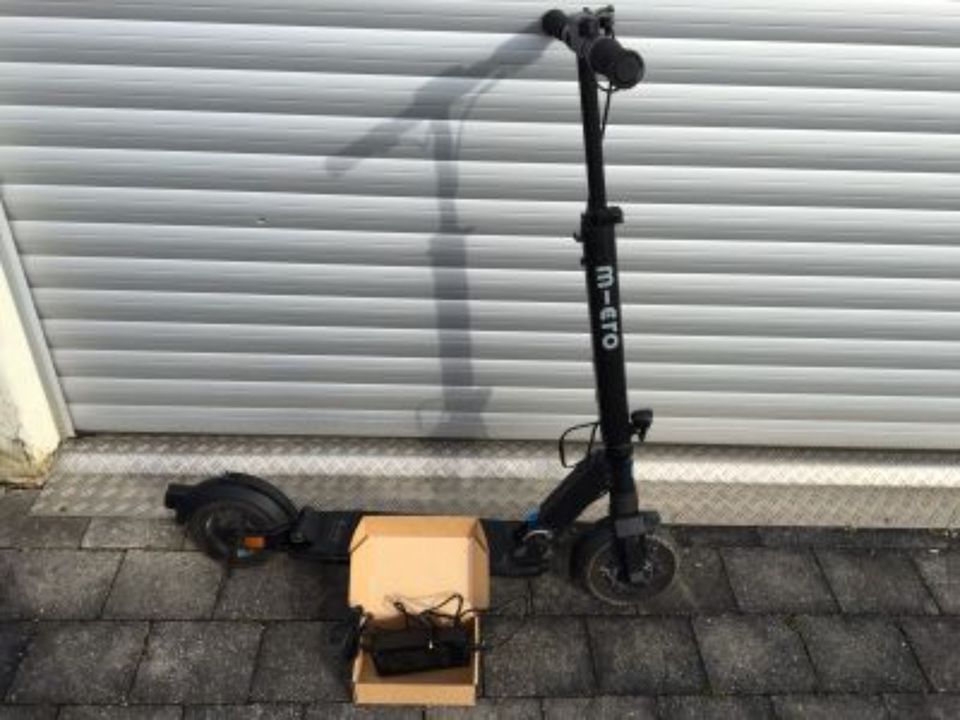 Micro emicro Explorer E-Scooter Elektroroller in Heilbronn