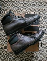 PRADA Freizeitschuhe Wandern Outdoor Leder Niedersachsen - Laatzen Vorschau