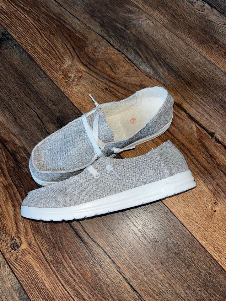 Slipper / Leichte Sommer Schuhe Damen Gr.38 Sneaker in Wolmirsleben