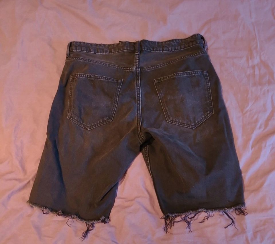 Damen Jeans shorts in Ahlen