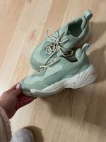 Puma Schuhe Puma Thunder 38 mint Nordrhein-Westfalen - Castrop-Rauxel Vorschau