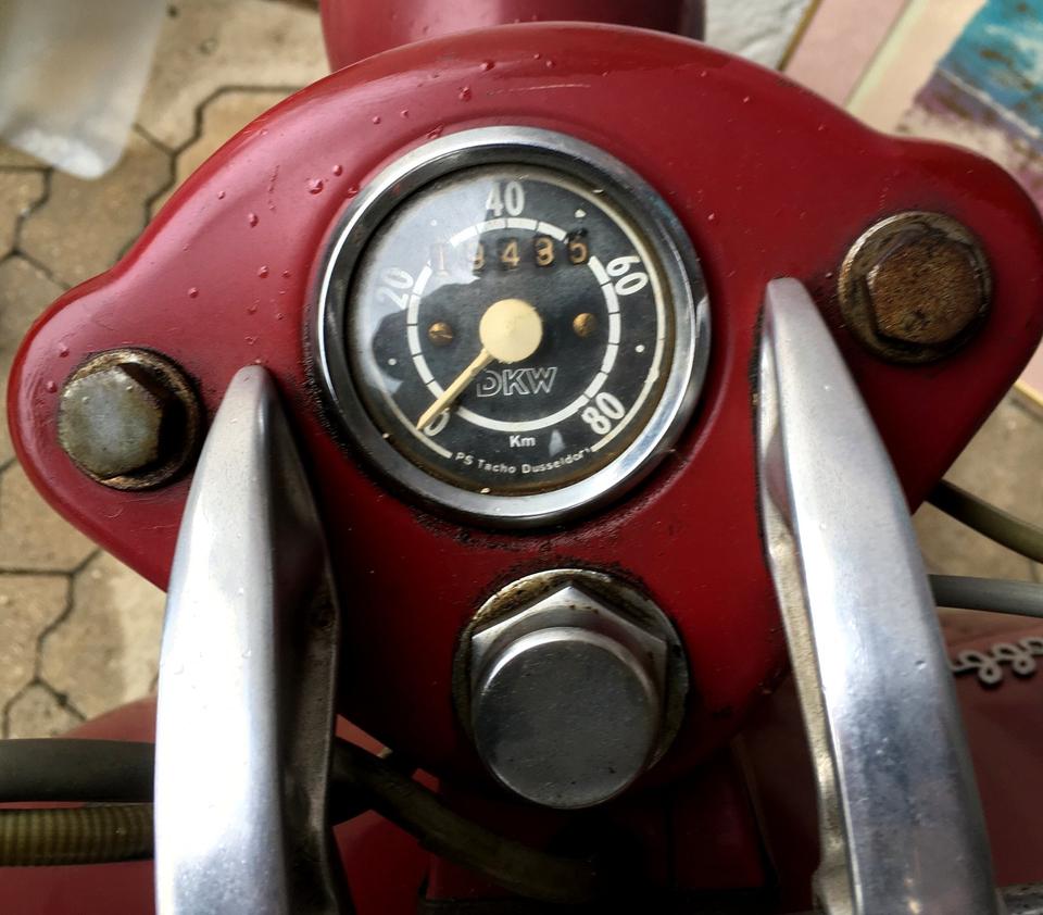 Oldtimer Motorroller DKW Hobby Soziusfest Bj 1955 Roller topp in Oberau