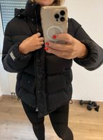 Burberry Monogram winter / puffer Jacke Berlin - Wilmersdorf Vorschau