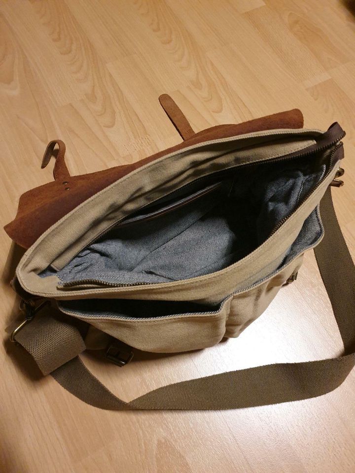 Tasche * Schuhtzbengel * braun -beige * selten benutzt in Rietberg