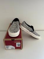 Vans Classic Slip-On 38,5 Snakeprint Neu Niedersachsen - Delmenhorst Vorschau