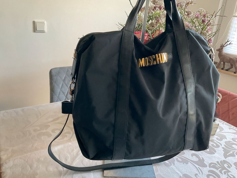 MOSCHINO  Tasche in schwarz in Dortmund