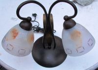 Tischlampe mit zwei Glasschirmen bunt, dekorativ, neuwertig Hessen - Bad Hersfeld Vorschau