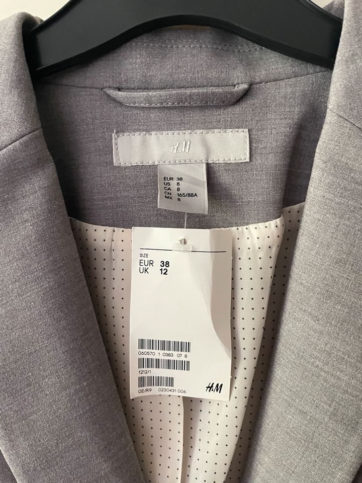 H&M Blazer in beige und grau in Bonn