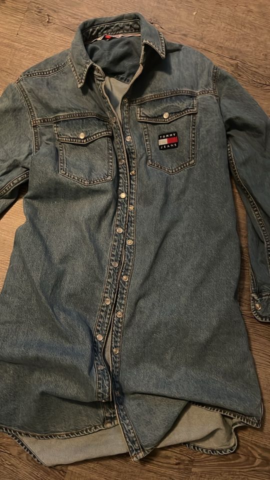 Tommy Jeans Kleid in Niestetal