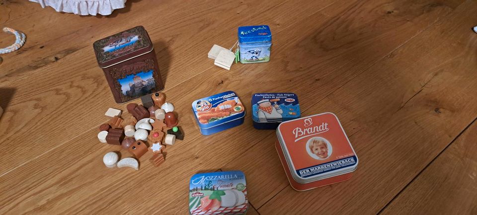 Haba Kaufmannsladen Zubehör Mozzarella Fischstäbchen Kekse Tee in Weil am Rhein