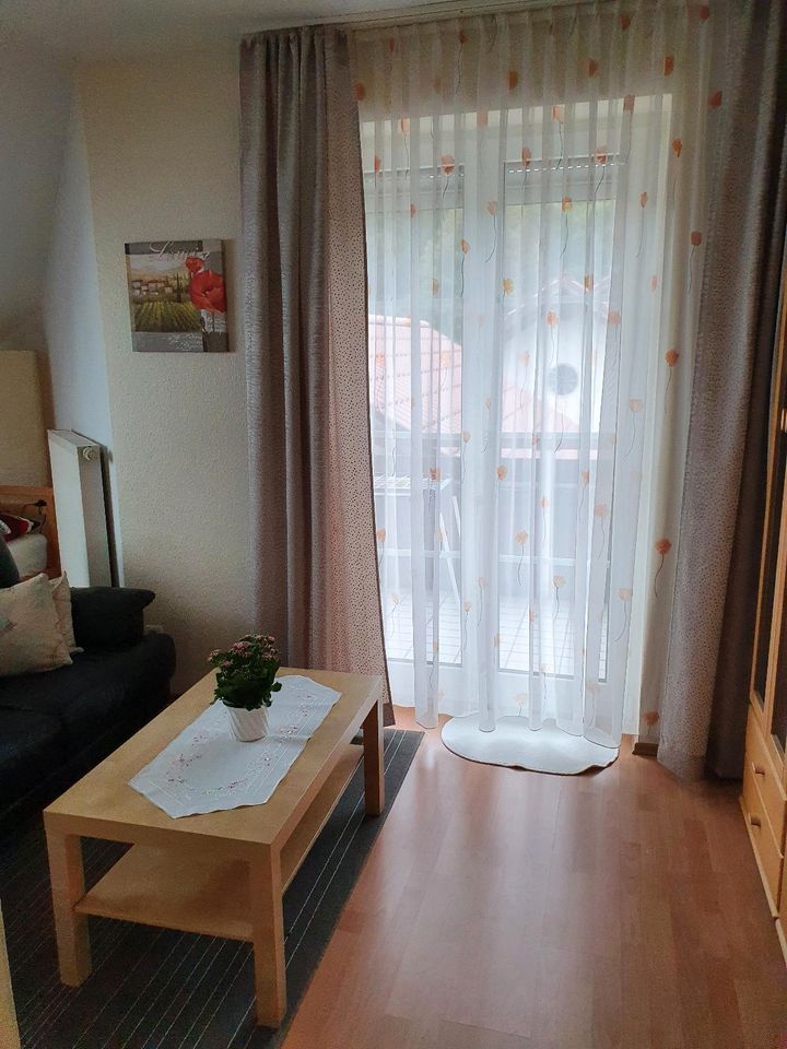 Möbeliertes Zimmer mit Balkon zu vermieten! in Stetten