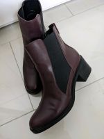 Zara Chelsea Boots weinrot, bordeaux Größe 38 Berlin - Tempelhof Vorschau