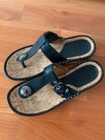 Lloyd Leder Pantoletten Sandalen  Zehentrenner 38 neu Düsseldorf - Eller Vorschau