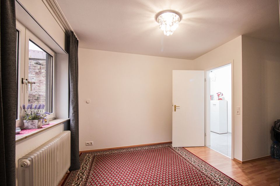 Renovierte und helle 3 Zimmer Wohnung mitten in Bad Herrenalb in Bad Herrenalb