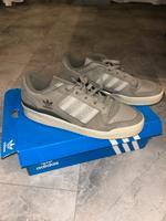 Adidas Sneaker – Größe 44 2/3 – wie neu Hessen - Schlüchtern Vorschau