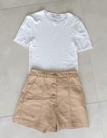 Zara High Waist Shorts beige + Kurzarm Pulli weiß Gr. S Nordrhein-Westfalen - Langenfeld Vorschau