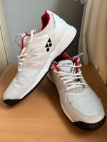 Tennisschuhe Yonex Lumio 42,in gutem Zustand. Tennis Schuhe Frankfurt am Main - Frankfurter Berg Vorschau