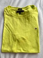 Tommy Hilfiger T-Shirt / Neongelb / Gr. 164 Hamburg-Nord - Hamburg Winterhude Vorschau