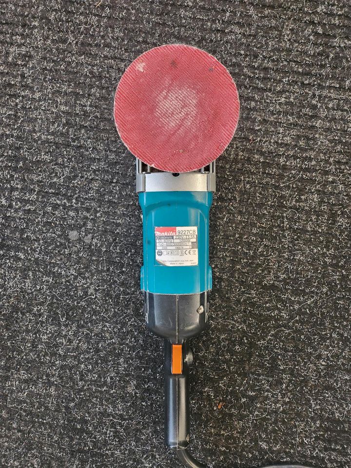 Makita Elektronik-Rotations-Polierer /-Schleifer 9227CB in Dortmund