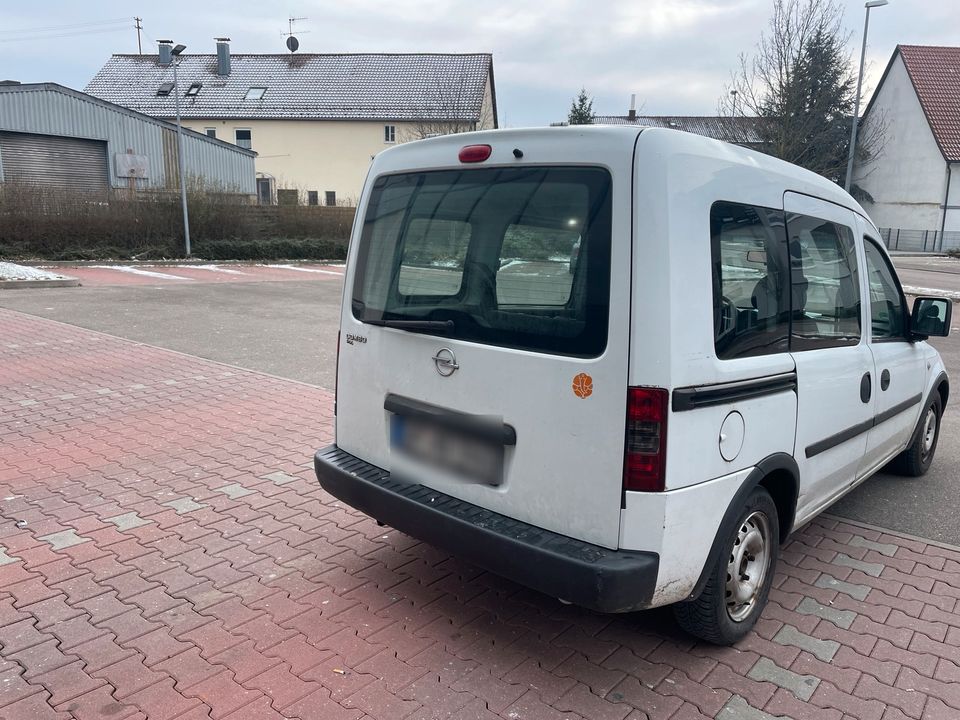 Opel combo c in Uhingen