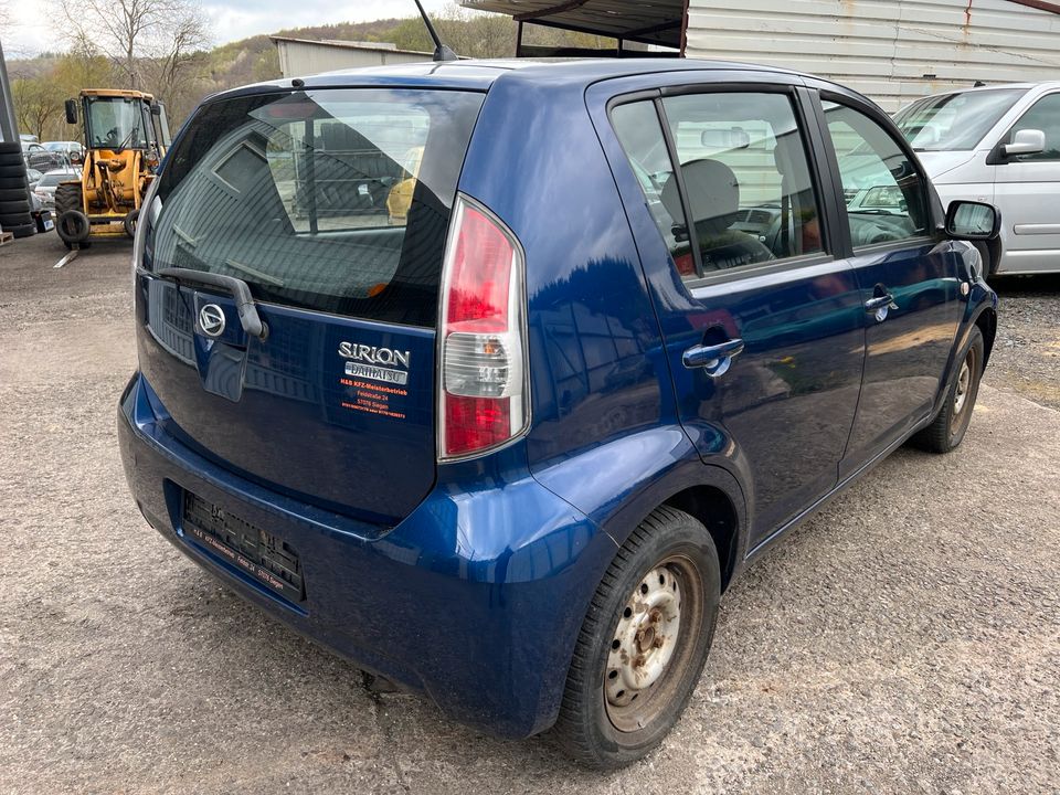 Stoßstange Daihatsu Sirion II M300 blau Heckschürze Heckstoßstang in Wilnsdorf