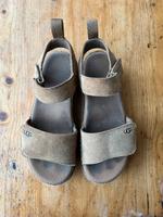 UGG Goldenstar Sandale 39 chestnut Hessen - Marburg Vorschau
