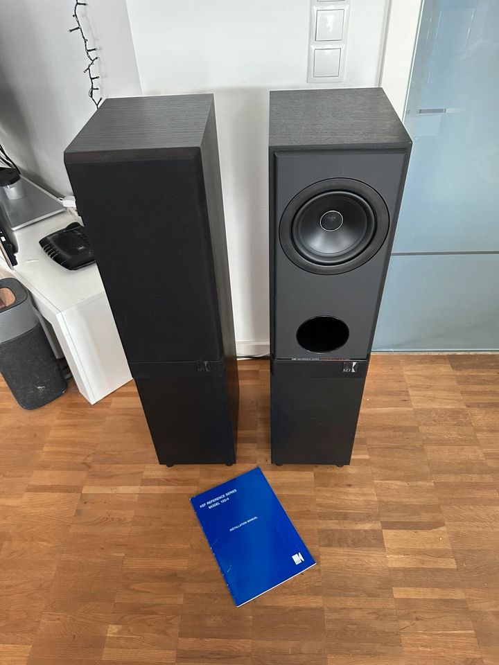 KEF Reference Series Model 103/4 High End Vintage Lautsprecher in Schwerin